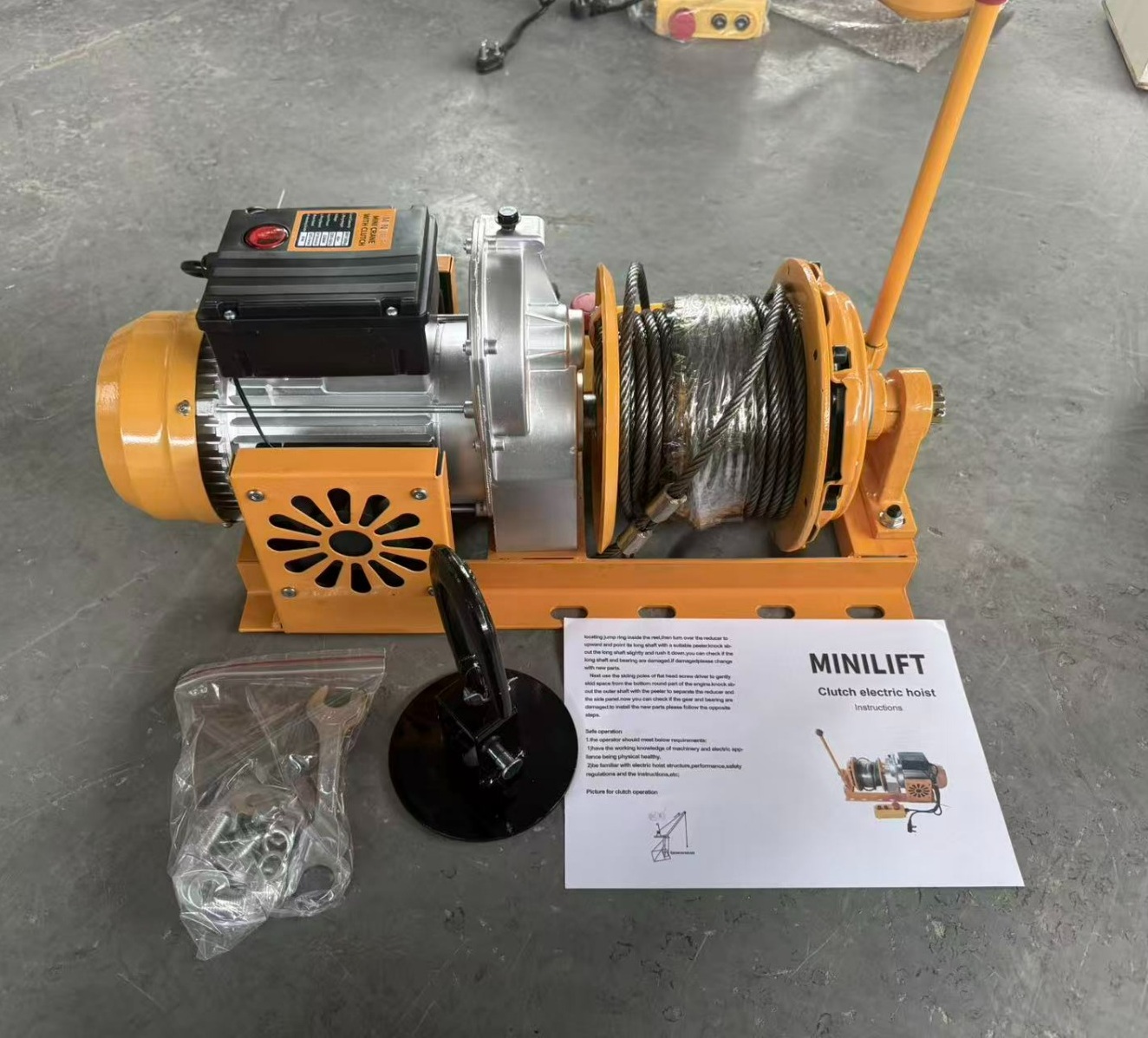 Minilift Winch with clutch 130mm drum 8mmx40mtr round